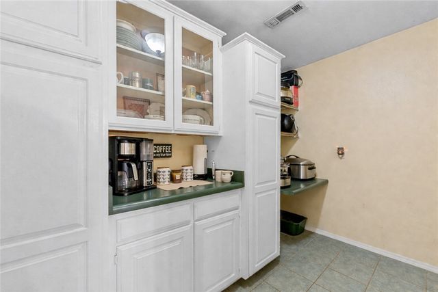 9225 Charles Street, Rogers, AR 72756