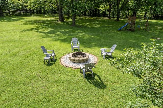 9225 Charles Street, Rogers, AR 72756