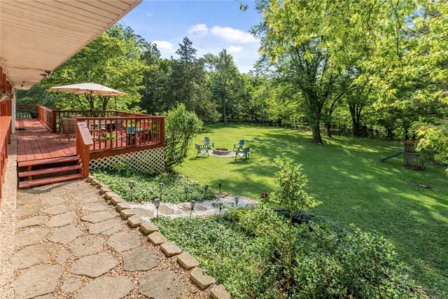 9225 Charles Street, Rogers, AR 72756
