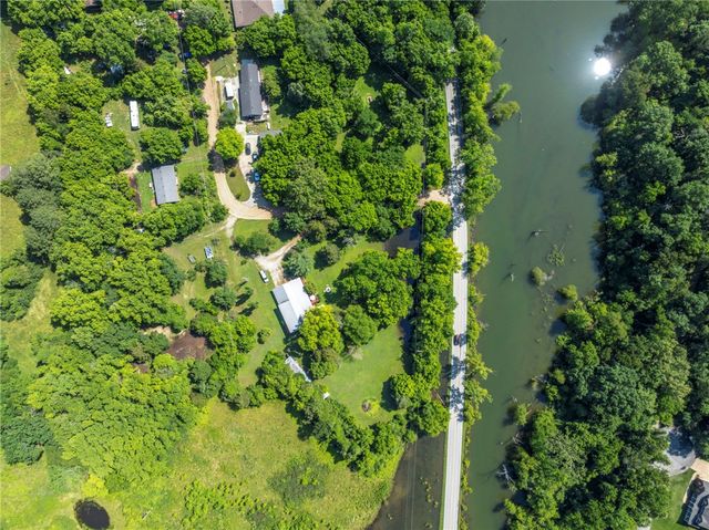 9225 Charles Street, Rogers, AR 72756