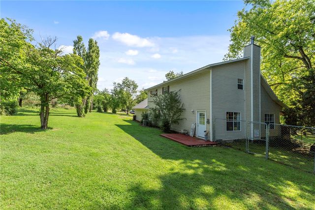 9225 Charles Street, Rogers, AR 72756
