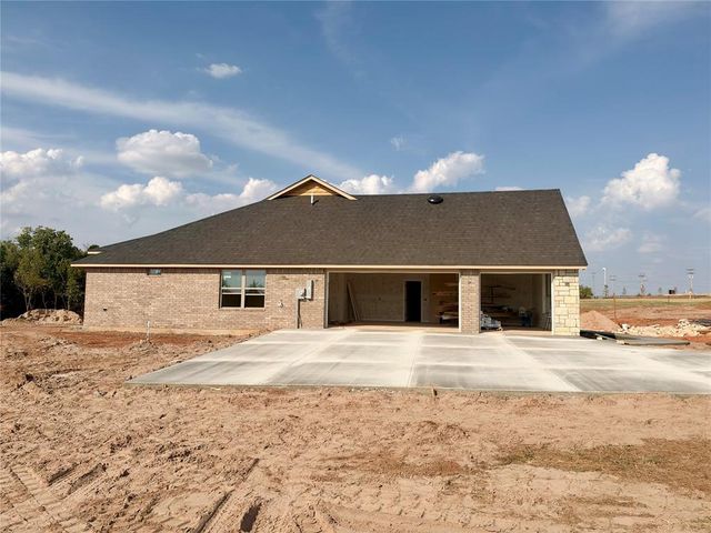1272 High Meadow Lane, Goldsby, OK 73093