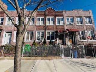 8617 102nd Street, Richmond Hill, NY 11418