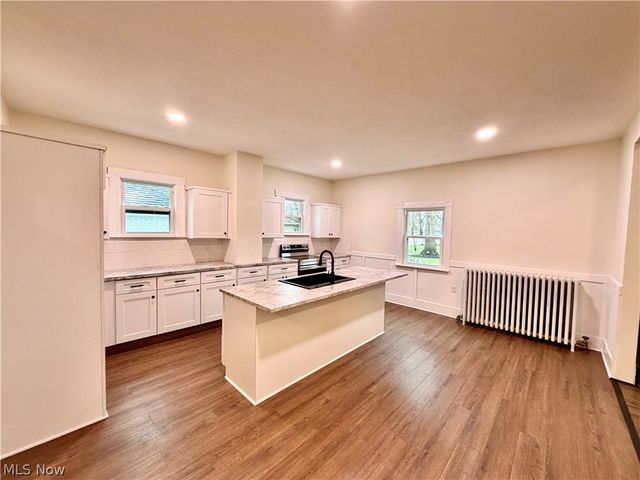 559 Jackson Street, Hubbard, OH 44425