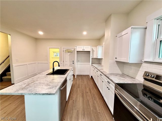 559 Jackson Street, Hubbard, OH 44425