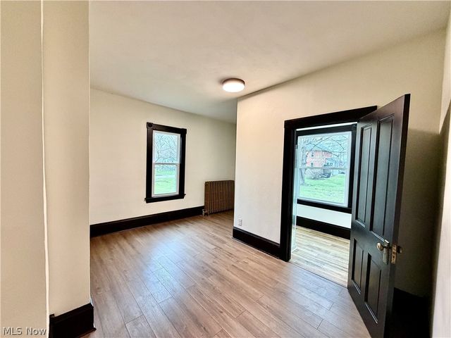 559 Jackson Street, Hubbard, OH 44425