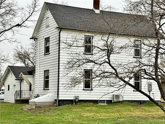 559 Jackson Street, Hubbard, OH 44425