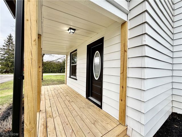 559 Jackson Street, Hubbard, OH 44425