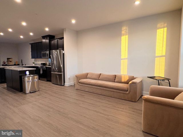 736 WATTS ST, Baltimore, MD 21217