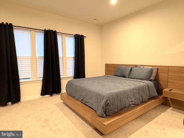 736 WATTS ST, Baltimore, MD 21217