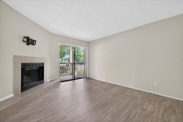 1481 Center Street Apt 1301, Mount Pleasant, SC 29464