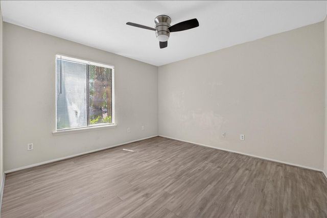 1481 Center Street Apt 1301, Mount Pleasant, SC 29464