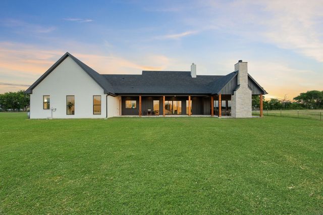 12160 Riek Road, Krum, TX 76249