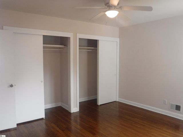 222 Woodview Avenue, Spartanburg, SC 29306