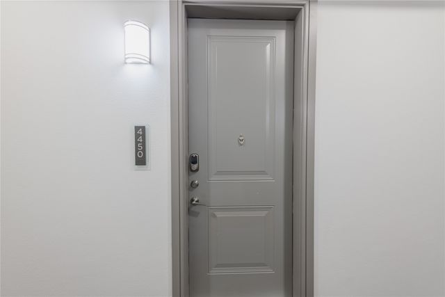 2700 Old Denton Road 4450, Carrollton, TX 75007