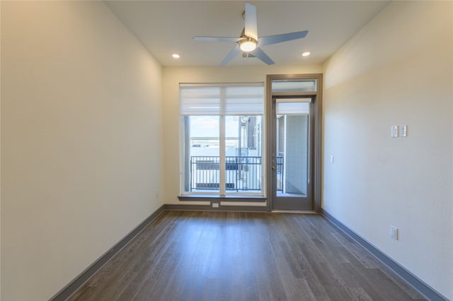 2700 Old Denton Road 4450, Carrollton, TX 75007