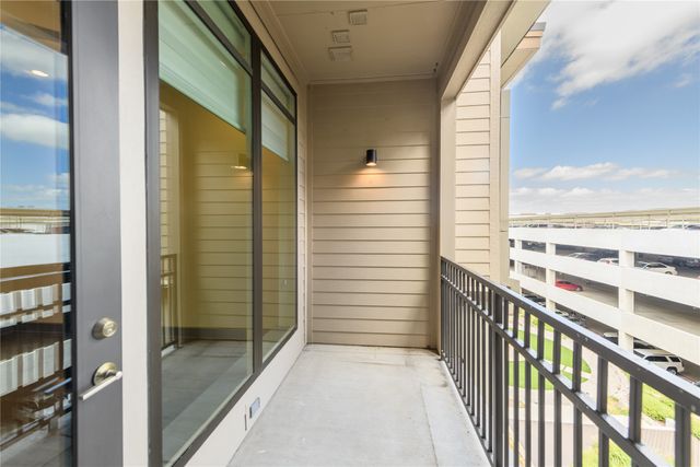 2700 Old Denton Road 4450, Carrollton, TX 75007