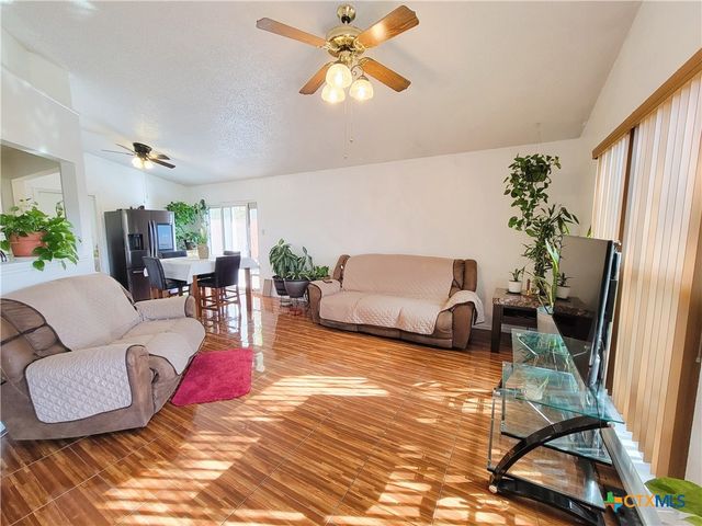 3907 London Lane, Killeen, TX 76543