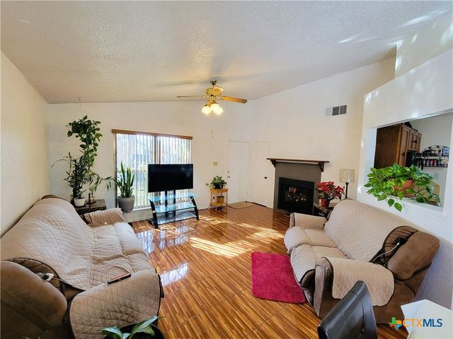 3907 London Lane, Killeen, TX 76543