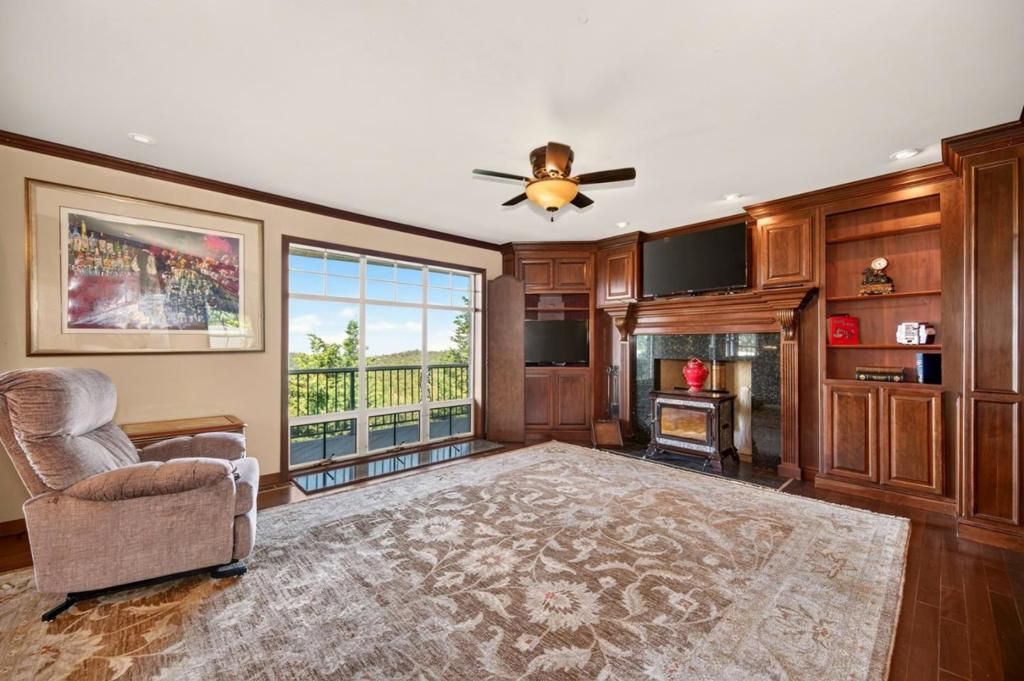 Image 8 of property listing at 13331 Valley Vista Court, Pine Grove, CA 95665