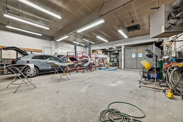 4225 Main St, Bloomfield, PA 15224