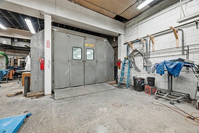 4225 Main St, Bloomfield, PA 15224