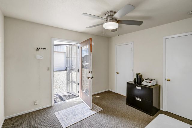 4013 Winters St, Sacramento, CA 95838