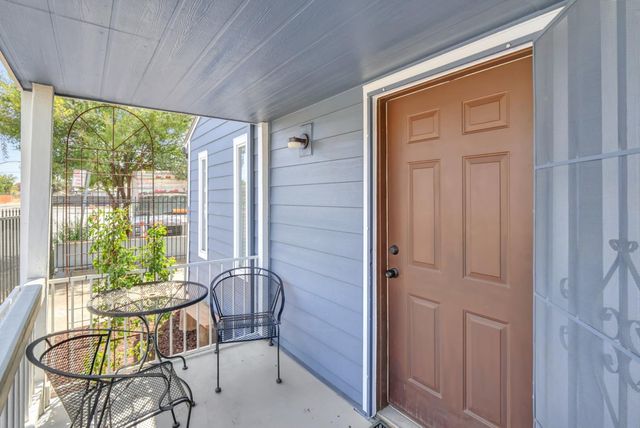 4013 Winters St, Sacramento, CA 95838