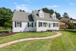 1337 Osborn Lake Drive, Brighton Township, MI 48114