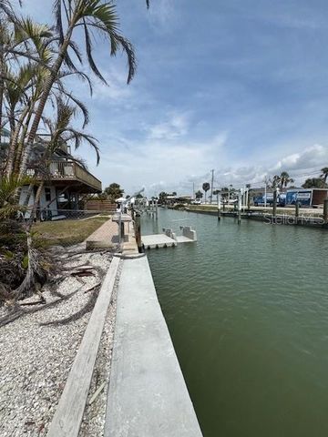 1285 HOLIDAY DRIVE, Englewood, FL 34223