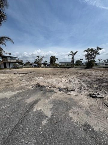1285 HOLIDAY DRIVE, Englewood, FL 34223