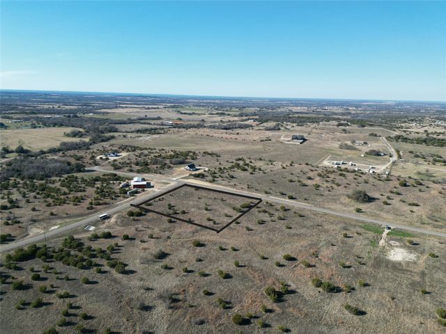 526 Hollow Drive, Lipan, TX 76433