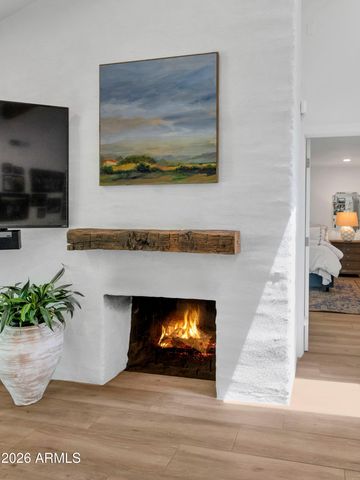 8620 E VIA DEL PALACIO Street, Scottsdale, AZ 85258