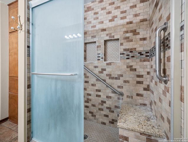 612 Bluebonnet St, Fredericksburg, TX 78624