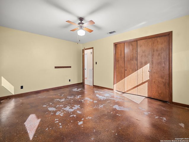 612 Bluebonnet St, Fredericksburg, TX 78624