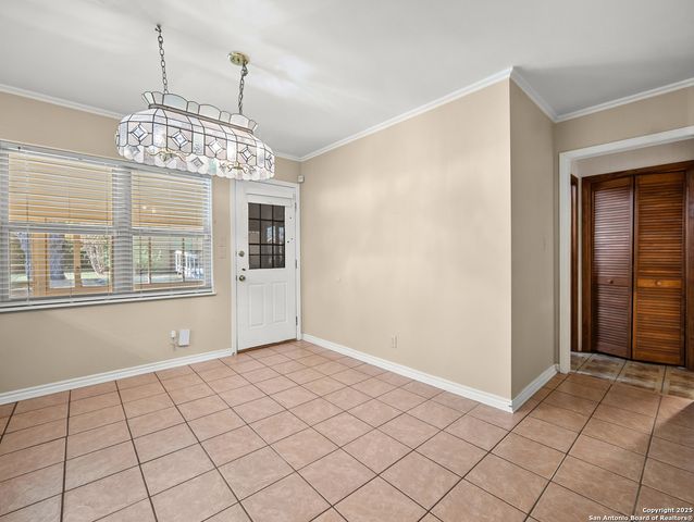 612 Bluebonnet St, Fredericksburg, TX 78624