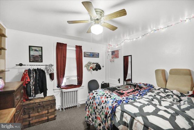 2406 NOBLE ST, Reading, PA 19609