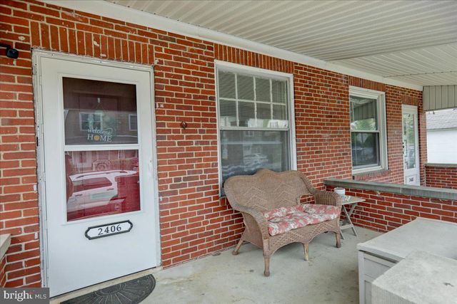 2406 NOBLE ST, Reading, PA 19609