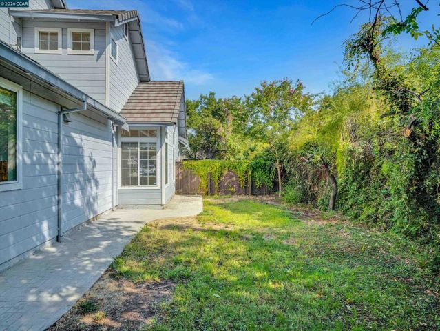 1015 Dellwood Ct, Brentwood, CA 94513
