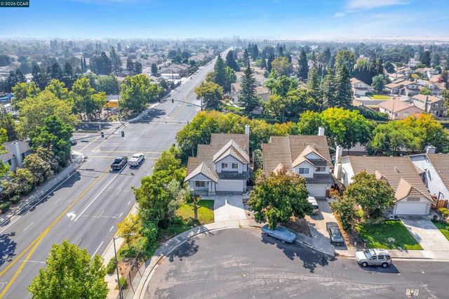 1015 Dellwood Ct, Brentwood, CA 94513