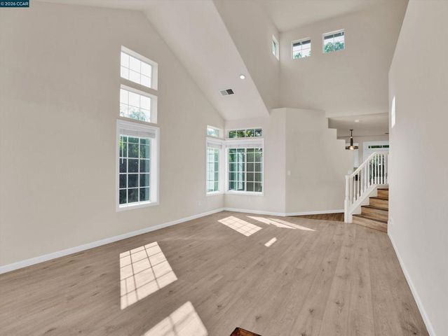 1015 Dellwood Ct, Brentwood, CA 94513