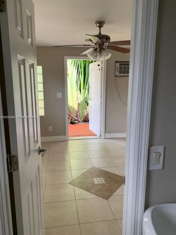 6012 SW 38th St 4, Miramar, FL 33023