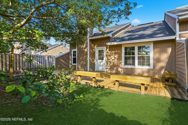 11866 ASHBROOK Circle, Jacksonville, FL 32225