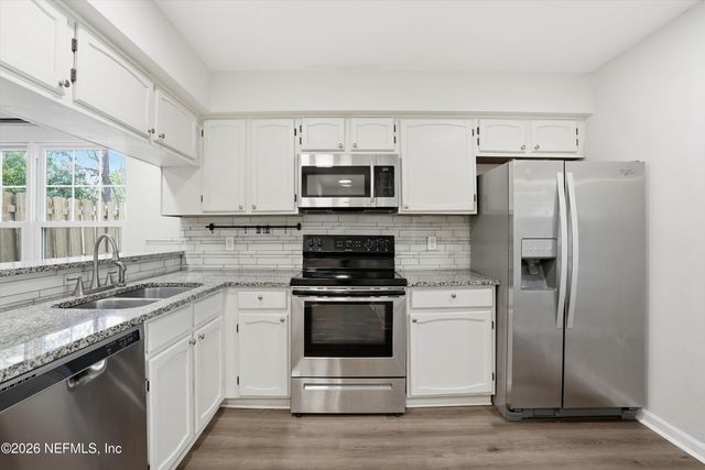 11866 ASHBROOK Circle, Jacksonville, FL 32225