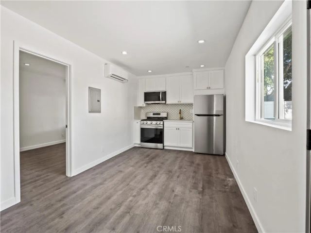 12511 Haleh Lane, Sylmar, CA 91342