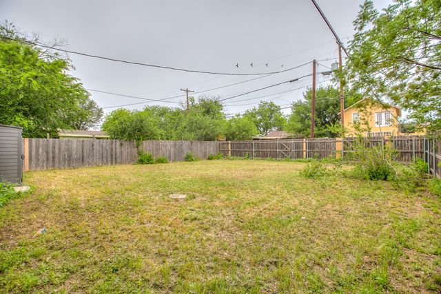 2302 Classen Boulevard, San Angelo, TX 76901