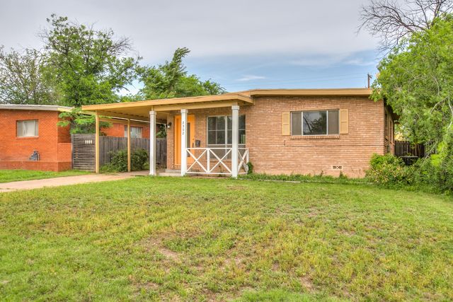 2302 Classen Boulevard, San Angelo, TX 76901