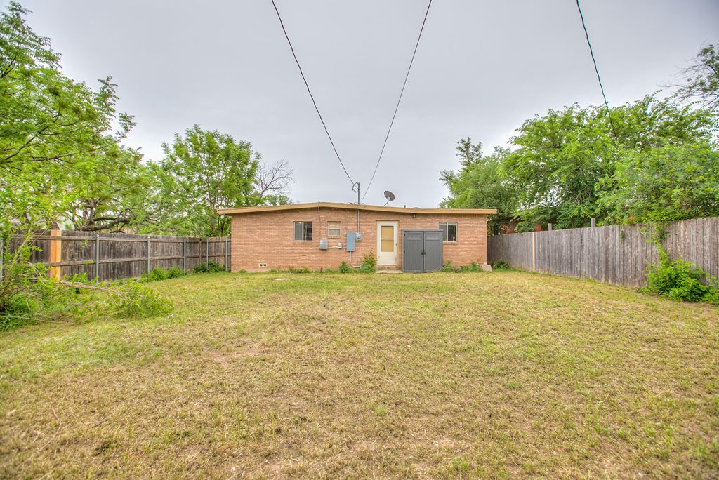 Image 23 of property listing at 2302 Classen Boulevard, San Angelo, TX 76901