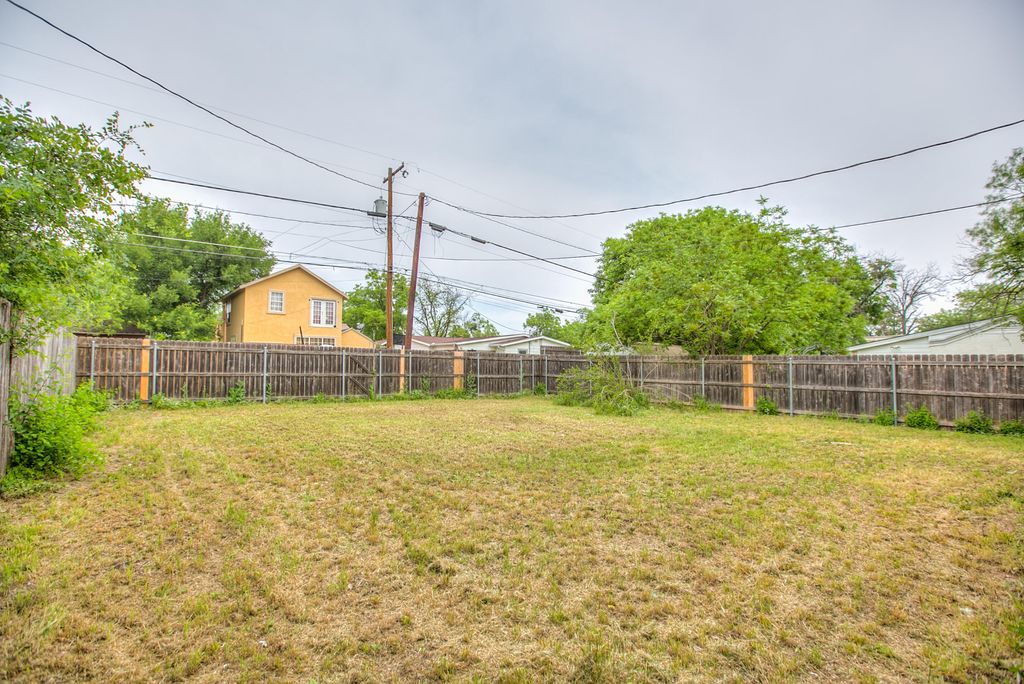 Image 24 of property listing at 2302 Classen Boulevard, San Angelo, TX 76901