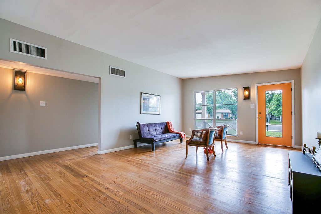 Image 7 of property listing at 2302 Classen Boulevard, San Angelo, TX 76901